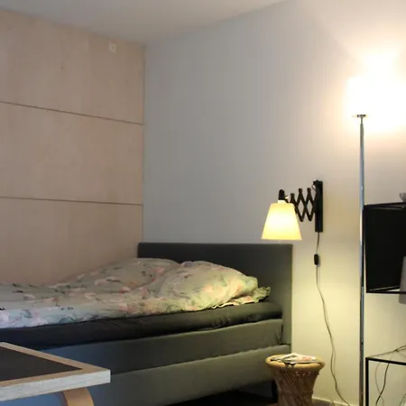 Anneks Med Eget Toilet Og Bad - Gratis Parkering * Horsens