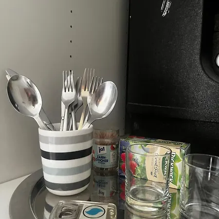 Anneks Med Eget Toilet Og Bad - Gratis Parkering Lejlighed Horsens