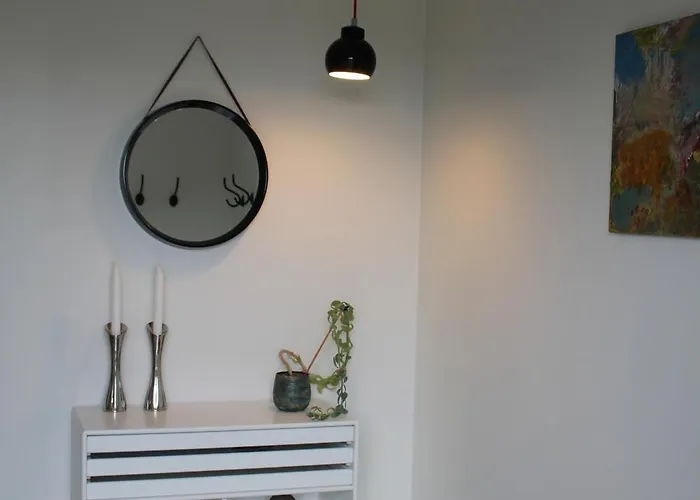 Anneks Med Eget Toilet Og Bad - Gratis Parkering