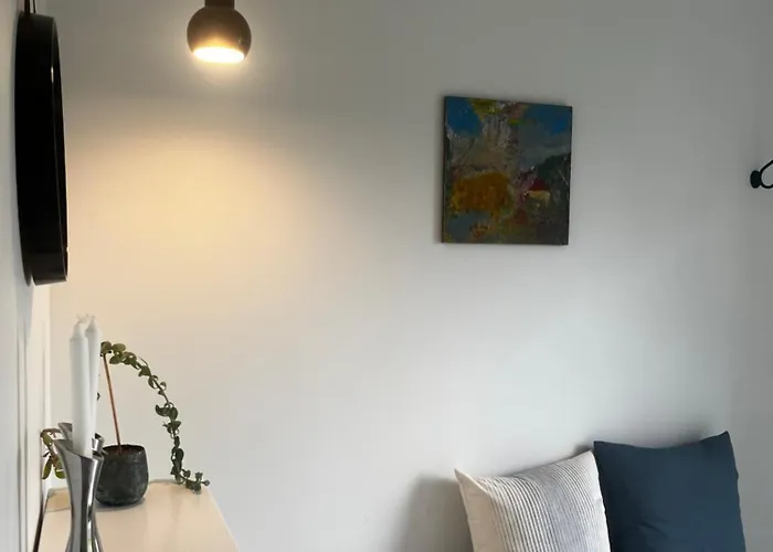 Anneks Med Eget Toilet Og Bad - Gratis Parkering * Horsens